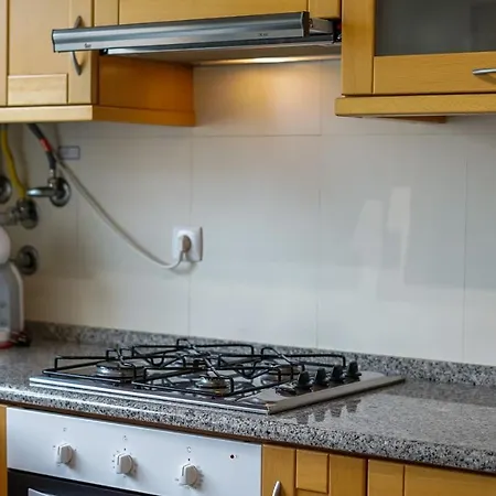 Stylish Townhouse Apartment Albufeira